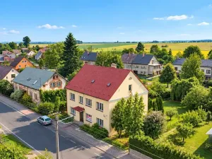 Prodej rodinného domu, Bernartice, 320 m2