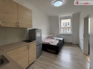 Pronájem bytu 2+kk, Karlovy Vary, Západní, 27 m2