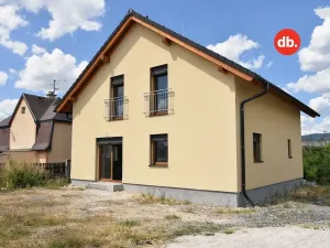 Prodej rodinného domu, Ostrov, Sukova, 135 m2