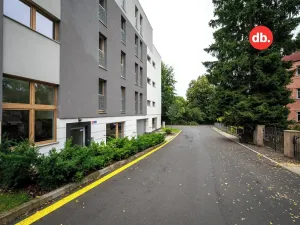 Prodej kanceláře, Karlovy Vary, Šumavská, 63 m2