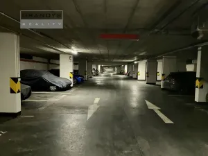 Pronájem bytu 1+kk, Praha - Vysočany, Poděbradská, 43 m2