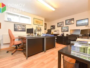 Pronájem kanceláře, Chrášťany, Oranžová, 26 m2