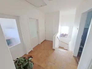 Pronájem bytu 3+kk, Popůvky, Střední, 72 m2