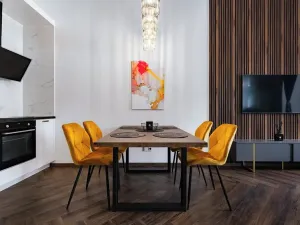 Prodej bytu 3+kk, Horní Planá, Náměstí, 83 m2