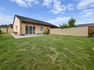 Pronájem rodinného domu, Postřižín, Na Stráni, 80 m2