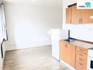 Prodej bytu 1+kk, Praha - Hrdlořezy, Českobrodská, 24 m2