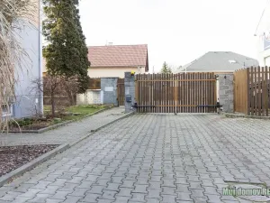 Prodej bytu 4+kk, Praha - Horní Počernice, U věže, 146 m2