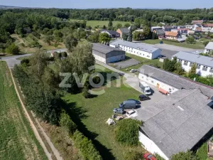 Prodej komerční nemovitosti, Chropyně - Plešovec, 740 m2