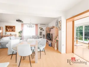 Prodej rodinného domu, Plzeň - Újezd, třída Vojtěcha Rojíka, 322 m2