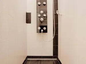 Pronájem bytu 3+1, Praha - Vyšehrad, Svobodova, 97 m2