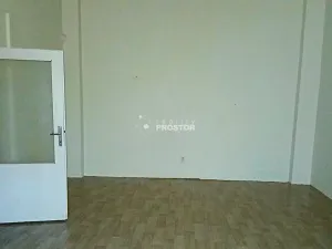 Pronájem bytu 1+1, Rumburk, Třída 9. května, 56 m2