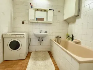 Pronájem bytu 3+1, Plzeň, Guldenerova, 78 m2