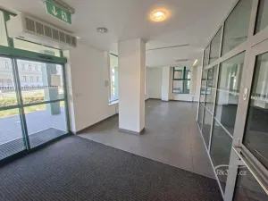 Pronájem obchodního prostoru, Frýdek-Místek - Frýdek, tř. T. G. Masaryka, 186 m2