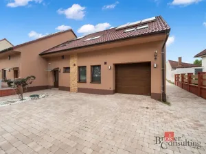 Prodej rodinného domu, Pozořice, U školy, 466 m2