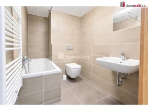 Pronájem bytu 2+kk, Praha - Uhříněves, Karla Guta, 54 m2