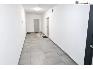 Pronájem bytu 2+kk, Praha - Uhříněves, Karla Guta, 54 m2