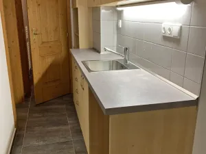 Pronájem obchodního prostoru, Hradec Králové - Pražské Předměstí, Chelčického, 77 m2
