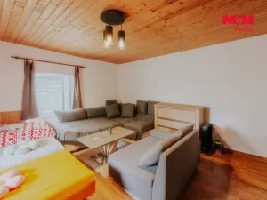 Prodej rodinného domu, Kadov - Lnářský Málkov, 250 m2