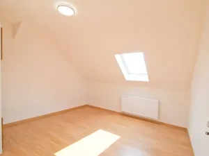 Pronájem bytu 2+1, Líně, Plzeňská, 44 m2