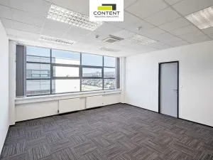 Pronájem výrobních prostor, Hrušky, Polní, 12208 m2