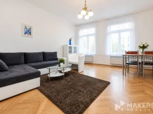 Prodej atypického bytu, Praha - Smíchov, Plzeňská, 190 m2
