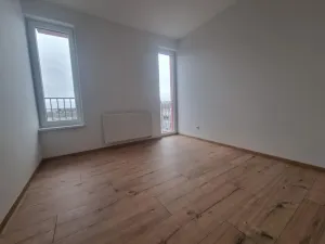 Pronájem bytu 2+kk, Pardubice - Zelené Předměstí, Pod Vinicí, 64 m2
