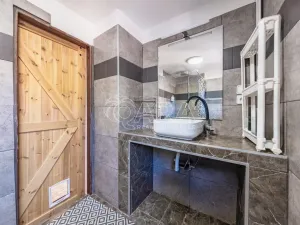 Prodej chaty, Černé Voděrady, Havírna, 120 m2