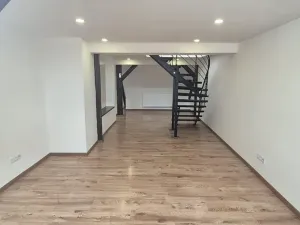 Pronájem atypického bytu, Česká Lípa, 147 m2