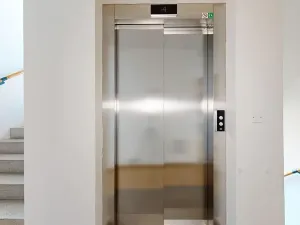 Prodej bytu 2+kk, Praha - Vinohrady, Hradecká, 61 m2