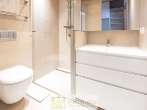 Pronájem bytu 1+kk, Praha, Eliášova, 28 m2