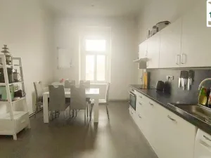 Pronájem bytu 2+1, Cheb, Májová, 105 m2