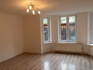 Pronájem bytu 3+1, Horní Bříza, Třída 1. máje, 62 m2