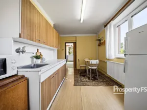 Prodej rodinného domu, Nové Strašecí, Nad Větrákem, 175 m2