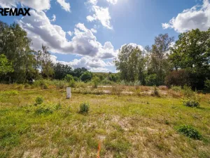 Prodej pozemku pro bydlení, Cheb, 1587 m2