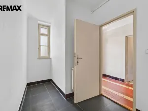 Pronájem kanceláře, Praha - Staré Město, Staroměstské náměstí, 130 m2