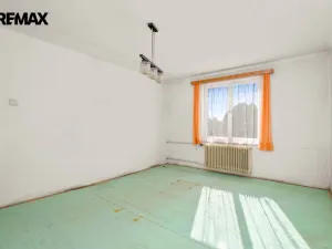 Prodej bytu 3+1, Pelhřimov - Lipice, 78 m2