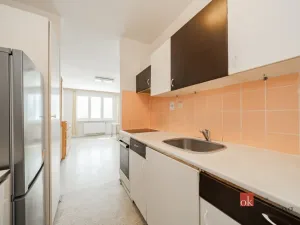 Prodej bytu 2+kk, Praha - Stodůlky, Bašteckého, 43 m2