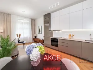 Prodej bytu 2+kk, Praha - Holešovice, Dělnická, 51 m2