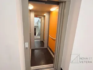 Prodej bytu 2+kk, Praha - Holešovice, Dělnická, 51 m2