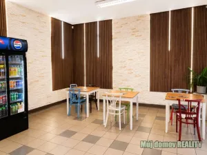 Pronájem restaurace, Praha - Čakovice, 75 m2