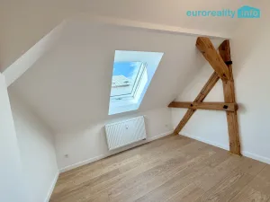 Prodej bytu 2+kk, Mariánské Lázně, Tyršova, 43 m2