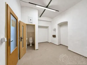 Pronájem výrobních prostor, Tábor, Pod Tržním nám., 140 m2