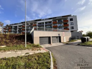 Pronájem garážového stání, Olomouc, Aloise Rašína, 13 m2