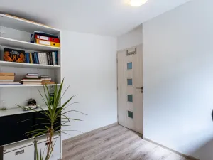 Prodej rodinného domu, Milovice, Kaštanová, 63 m2