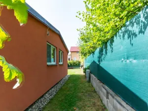 Prodej rodinného domu, Milovice, Kaštanová, 63 m2