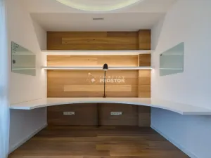 Pronájem rodinného domu, Praha - Troja, Pod Salabkou, 433 m2