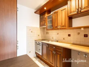Pronájem bytu 2+kk, Praha - Komořany, Na Komořsku, 45 m2