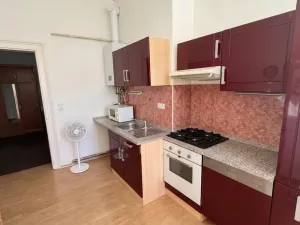 Prodej atypického bytu, Teplice, Ruská, 139 m2