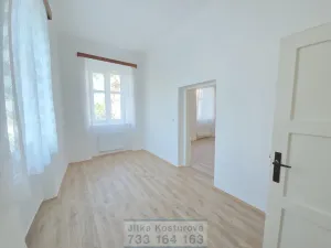 Pronájem bytu 2+1, Krnov - Pod Cvilínem, Opavská, 54 m2