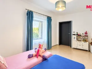 Prodej rodinného domu, Kropáčova Vrutice, 165 m2